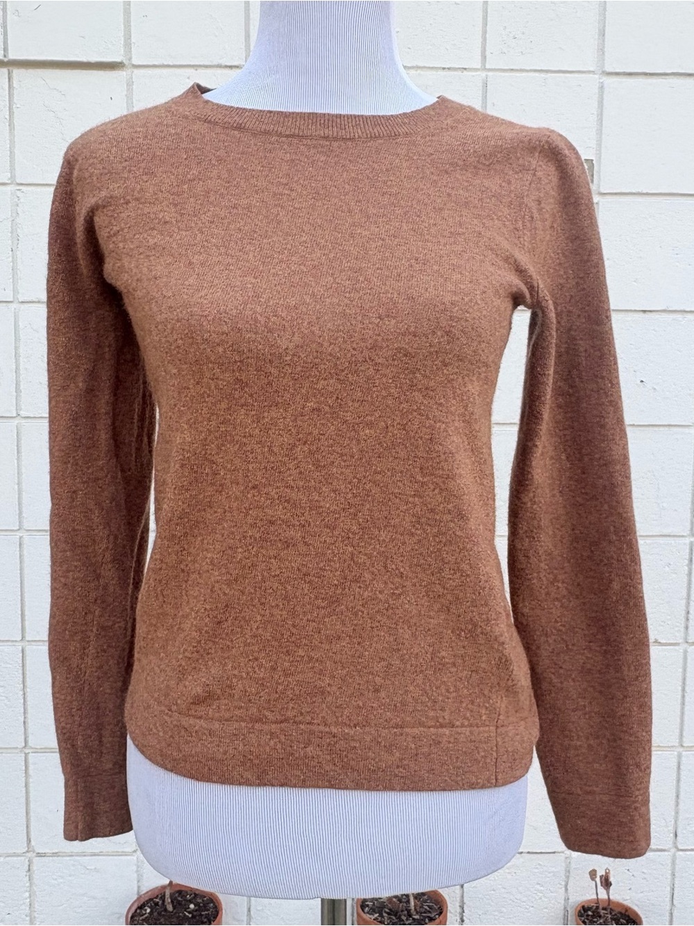J  Crew Classic Women's Crewneck Sweater in Brown Size Small 0689